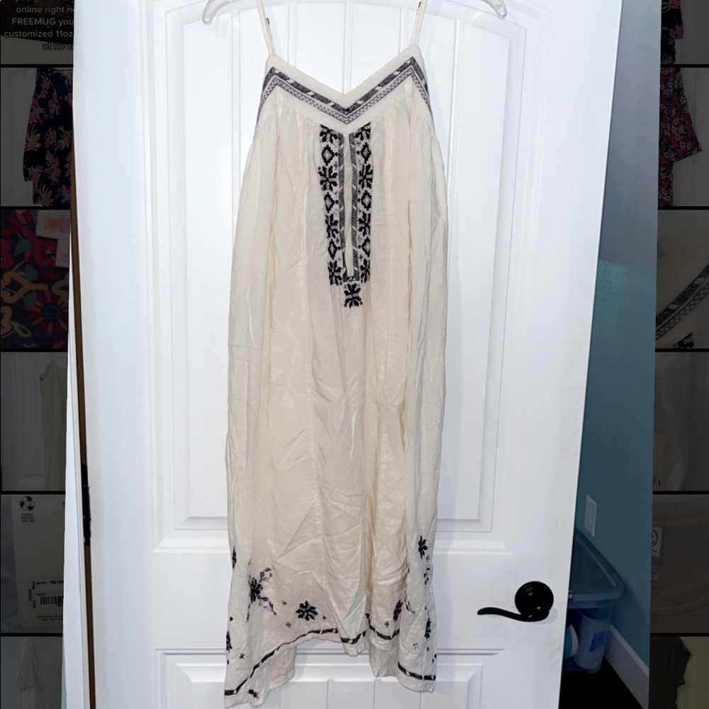 Lucky Brand dress in great condition. Offwhite